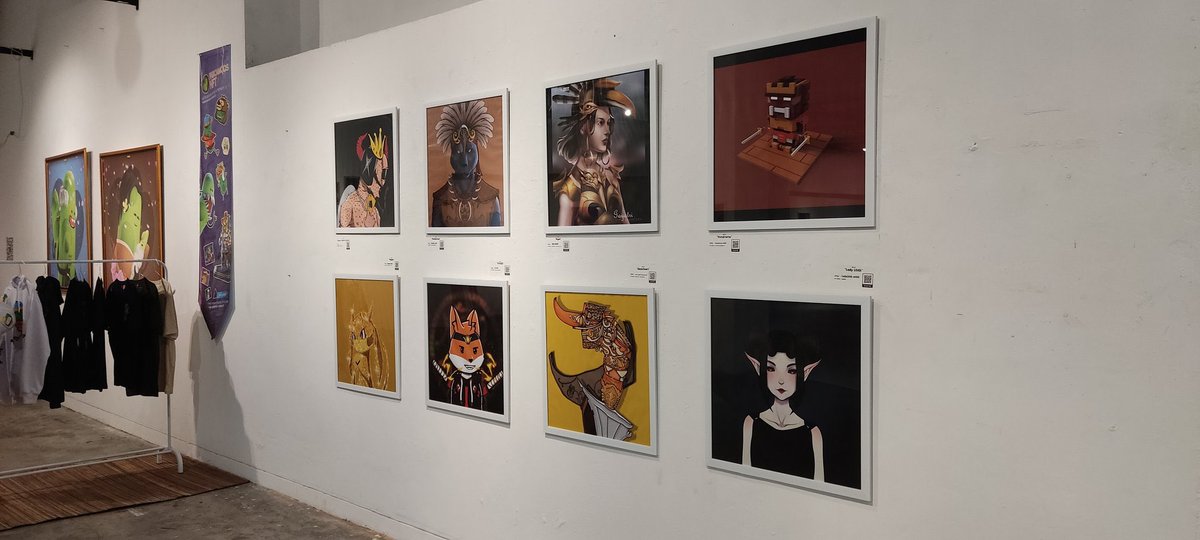 History in the making; from 🇲🇾 to 🇮🇩. Bridging Web3 to real life. 

Our first ever international NFT exhibition: BigVerseCity @ Taman Budaya Yogyakarta. 

Kudos to <a href="/BigverseCity/">Bigverse City</a> , sponsors and fellow NFT creators for making this happen! 

One step at a time, #WAGFLY 🚀🌕