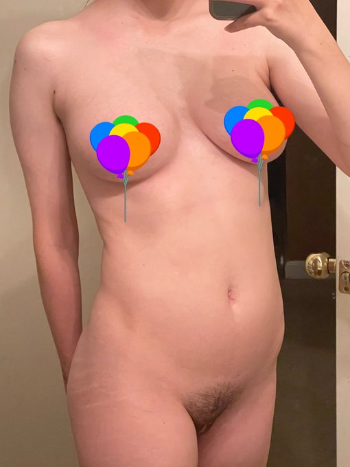 titty tuesday💕 birthday is still coming up soon- needing to be spoiled✨ https://t.co/YBaPewrIkm keep<a href="/tag/nsfw"class="tags"><span>#nsfw</span></a><a href="/tag/onlyfans"class="tags"><span>#onlyfans</span></a><a href="/tag/sellingcontent"class="tags"><span>#sellingcontent</span></a><a href="/tag/nsfwtwt"class="tags"><span>#nsfwtwt</span></a>