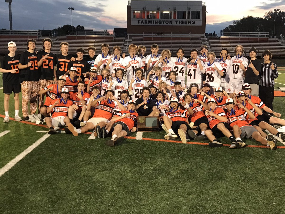 What a night. <a href="/_FHSBaseball/">Farmington Baseball</a>, <a href="/FHSTigersLax/">Farmington Boys Lacrosse</a>, <a href="/TigerBoysVB/">Farmington Boys Volleyball</a> all headed to their sport’s State Tournament! #WeAre192
