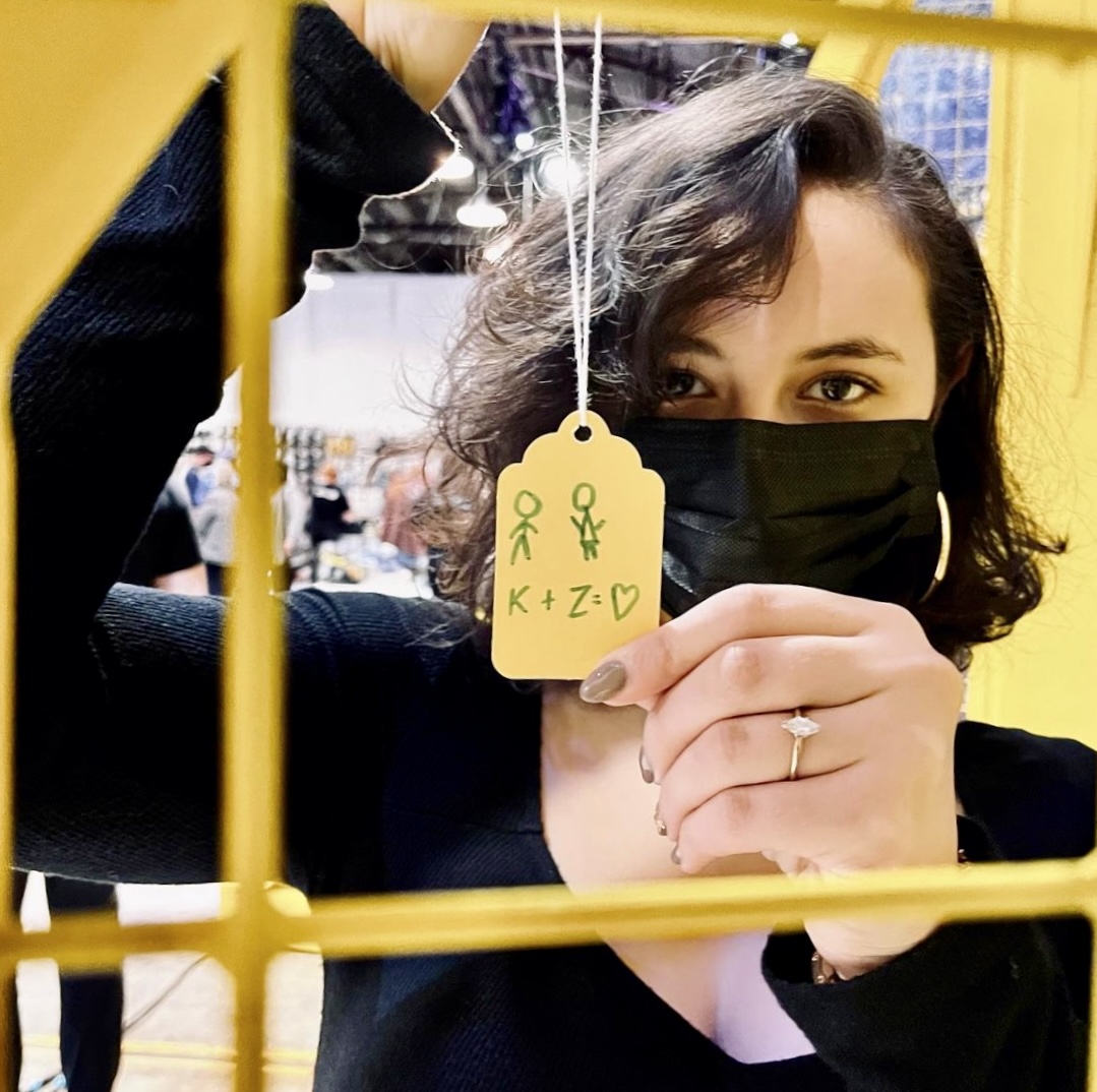 Zaynab visited our venue, signed a Love Lock on our very own Roberto Clemente Bridge, and took a photo! Be like Zaynab ☺️💕

Thanks so much for stopping by! 

Tickets and info at 🎟: bit.ly/IVG-PIT

📸: instagram.com/zaynab_eats