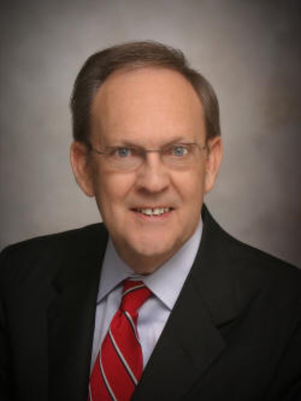 ArkansasState's tweet photo. University Community Mourns Passing of Markham Howe, Former Public Relations Executive Director https://t.co/xfcGBi1rUN https://t.co/GCY2TbwIVv