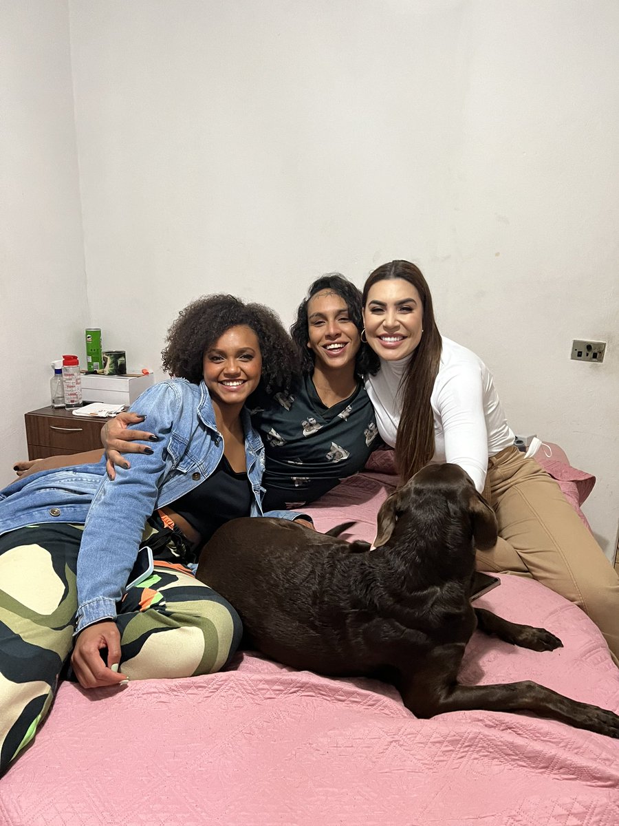 O encontro de milhões 💜<a href="/linndaquebrada/">Linn da Quebrada</a> <a href="/Naiarazevedo/">Naiara Azevedo</a>