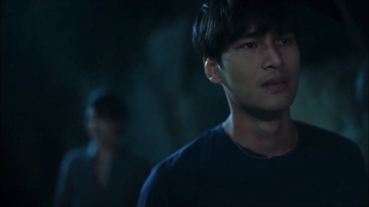SEMANTlCERROR's tweet photo. the finest bodyguard ever #kinnporschetheseries https://t.co/JMBOq8tRuv