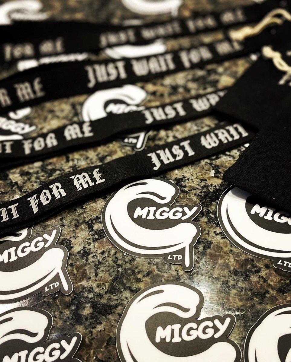 MiggyC117's tweet photo. ✨JUST WAIT FOR ME GIVEAWAY✨
Enter for a chance to win a free “JUST WAIT FOR ME” lanyard & free @miggyc117 sticker. 💜
YOU’RE RIGHT, I’M SORRY EP COMING SOON
#justwaitforme #desire #miggyc #lfmg #lafamilia #giveaway #free #fwm #yris #yris #yris https://t.co/yf1H8UbaeY