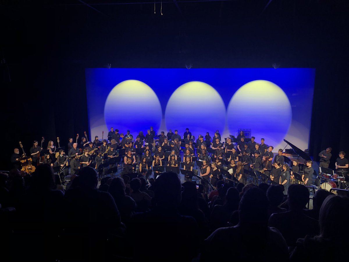 Wonderful performance! <a href="/HolyTrinityYMM/">Holy Trinity CHS</a> #HTBuilttoPerform   We will miss Mr. James DeSousa from the school and the community. <a href="/FMCSD/">FMCSD</a>  #ymmarts <a href="/LisaHilsen/">Lisa Hilsenteger</a>