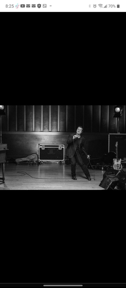 steveperryangel's tweet photo. #StevePerry #Traces2018 #TheVoice #steveperryfans https://t.co/f9wT9G3MYs