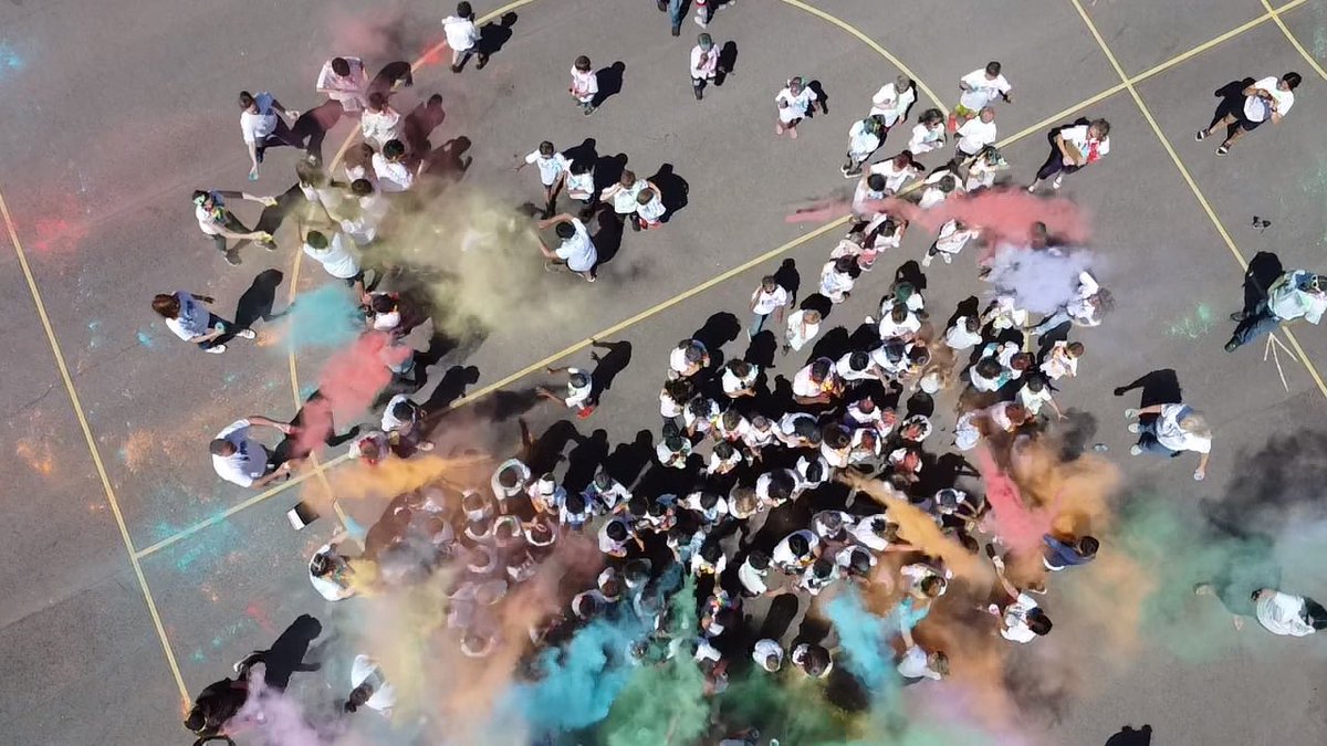 WAWMPershing's tweet photo. Last week Thursday, we had our first annual Color Blast Run! Thank you to our PTA, our volunteers, our staff, students, and families for making this event so successful! A special thank you to Sweet Abilities for bringing treats for our participants. #WAWMproud #PershingProud https://t.co/XgYZugQgCt