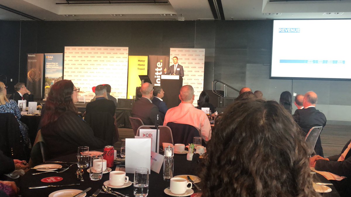 Thanks ESCOSA for opportunity to hear from <a href="/SMullighan/">Stephen Mullighan MP</a> and rationale for #statebudget <a href="/ceda_news/">CEDA</a> lunch
