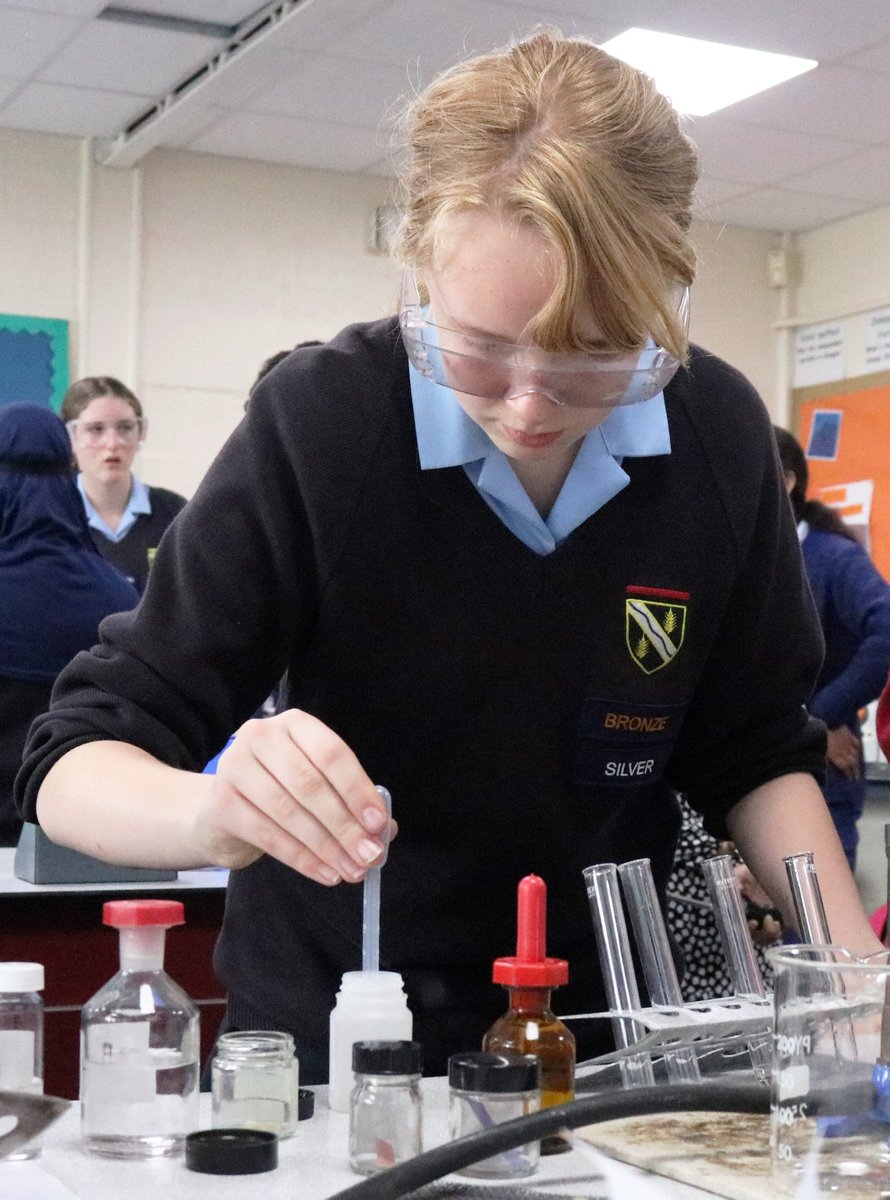 KennetSchool's tweet photo. Well done to #StMichael for their House Science win. Competition was fierce in our labs as pupils battled it out to overcome a variety of challenges, including identifying substances, creating a neutral solution and distilling water. #KennetScience https://t.co/jEzXnFTYh7