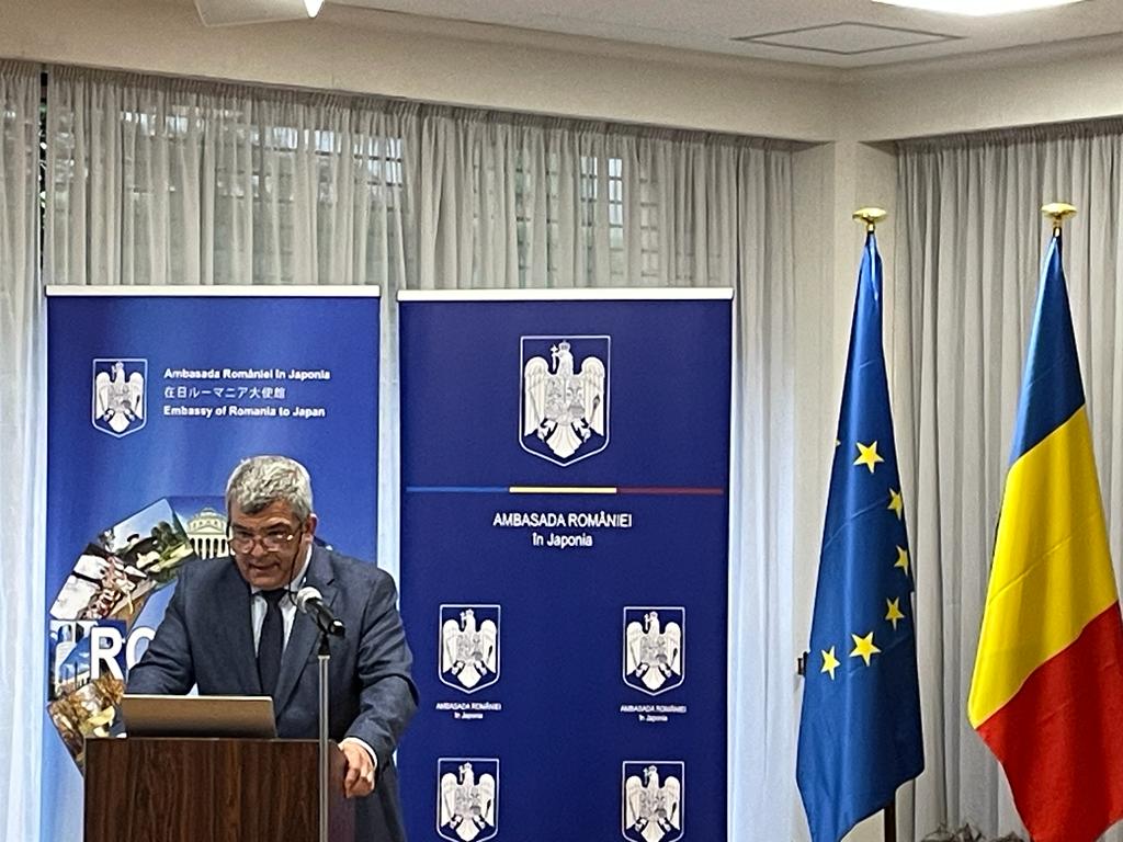 OvidiuDranga's tweet photo. Successful webinar on resilience at 🇷🇴 Embassy, supported by #FPUE and the Euro-Atlantic Center for Resilience in Bucharest! Good opportunity to review 🇯🇵 &amp; 🇪🇺 perspectives on resilience &amp; related security topics with  distinguished panelists. https://t.co/FrZEHcLvyN