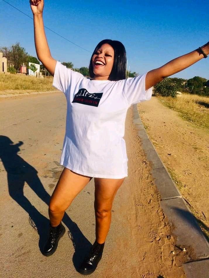 featherson_rsa's tweet photo. Hello Single Men ❤️
#uMjoloWithAzola 
matenase 
matenas https://t.co/tVFjrzTenB