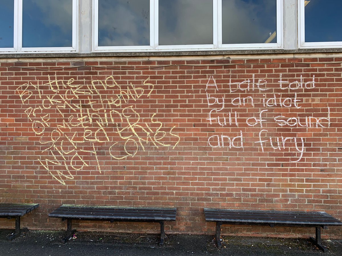 PRS_English's tweet image. Our Y11s were able to get some last minute reminders before their exam this morning. Good luck! You've got this! #Macbeth #GCSE #PrincesRisboroughSchool #EnglishLiterature