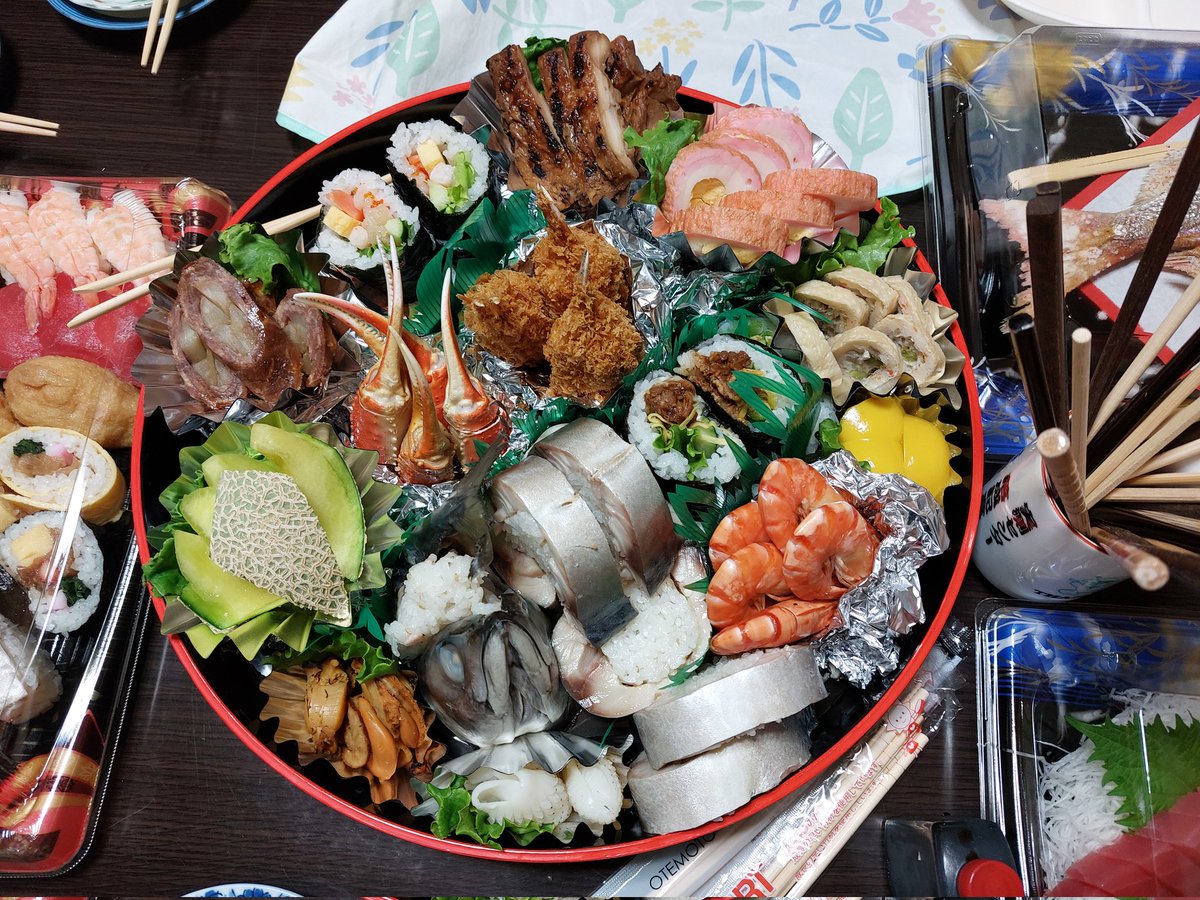 442Goforbroke's tweet photo. 今日は祖父の「100歳のお誕生日会」を開催しました！
なみはありますがおじいちゃんは元気です！
おじいちゃんは私の誇りです！🎉㊗️💯👴💯㊗️🎉 https://t.co/OykLDMsSdw