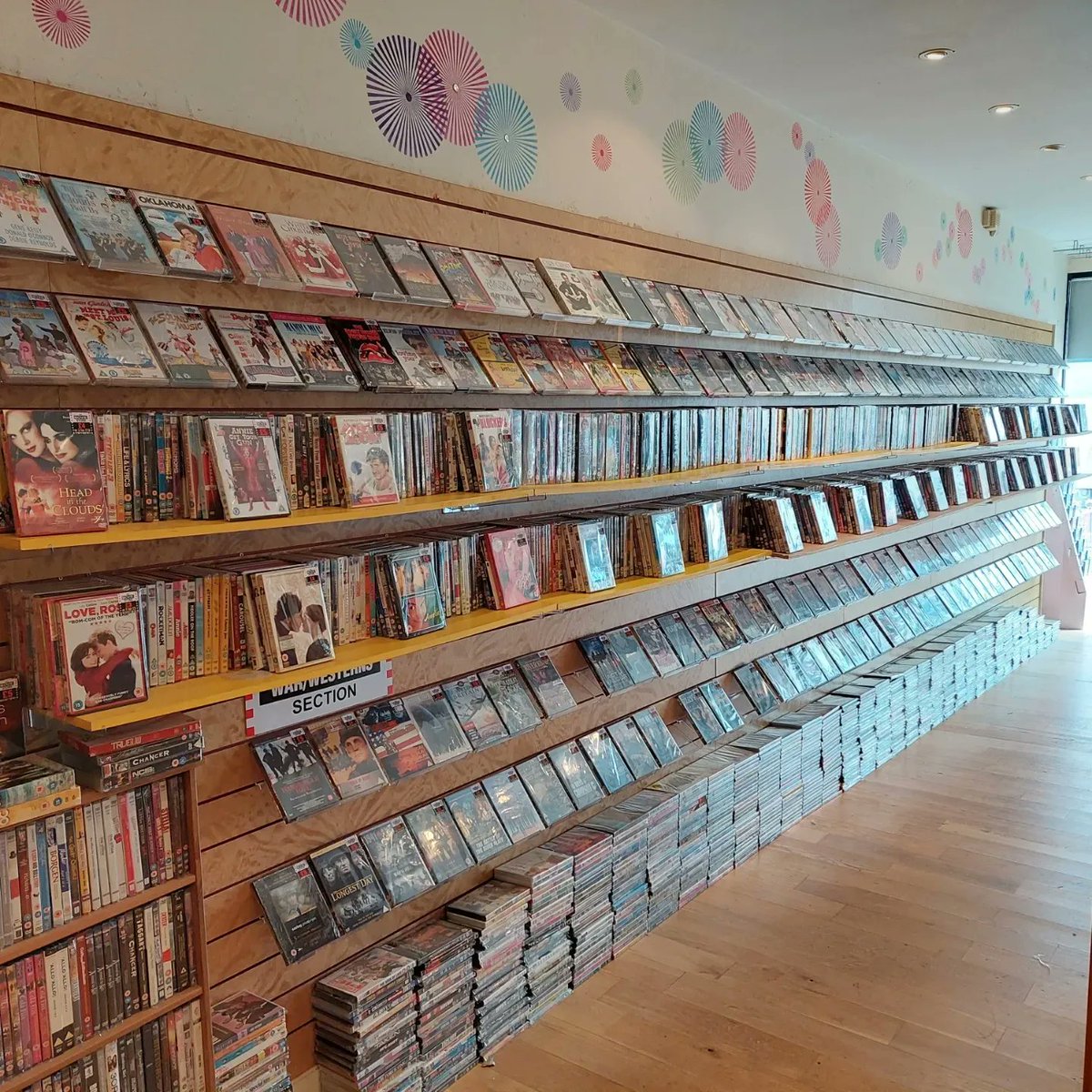 BadMovieCult's tweet photo. Found this place locally & it is an absolute goldmine!
A superb range of great movies all fully refurbished & repackaged
Hard to find & obscure titles are a speciality & I was like a kid in a candy store
If you collect physical media, I cannot recommend enough
#themoviestore https://t.co/5YoNNMd4yB