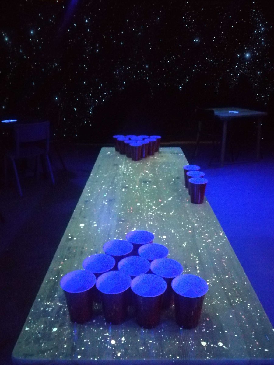 Grab your balls - it's time for cider pong 🍻

#ClinkHostels  #Amsterdam