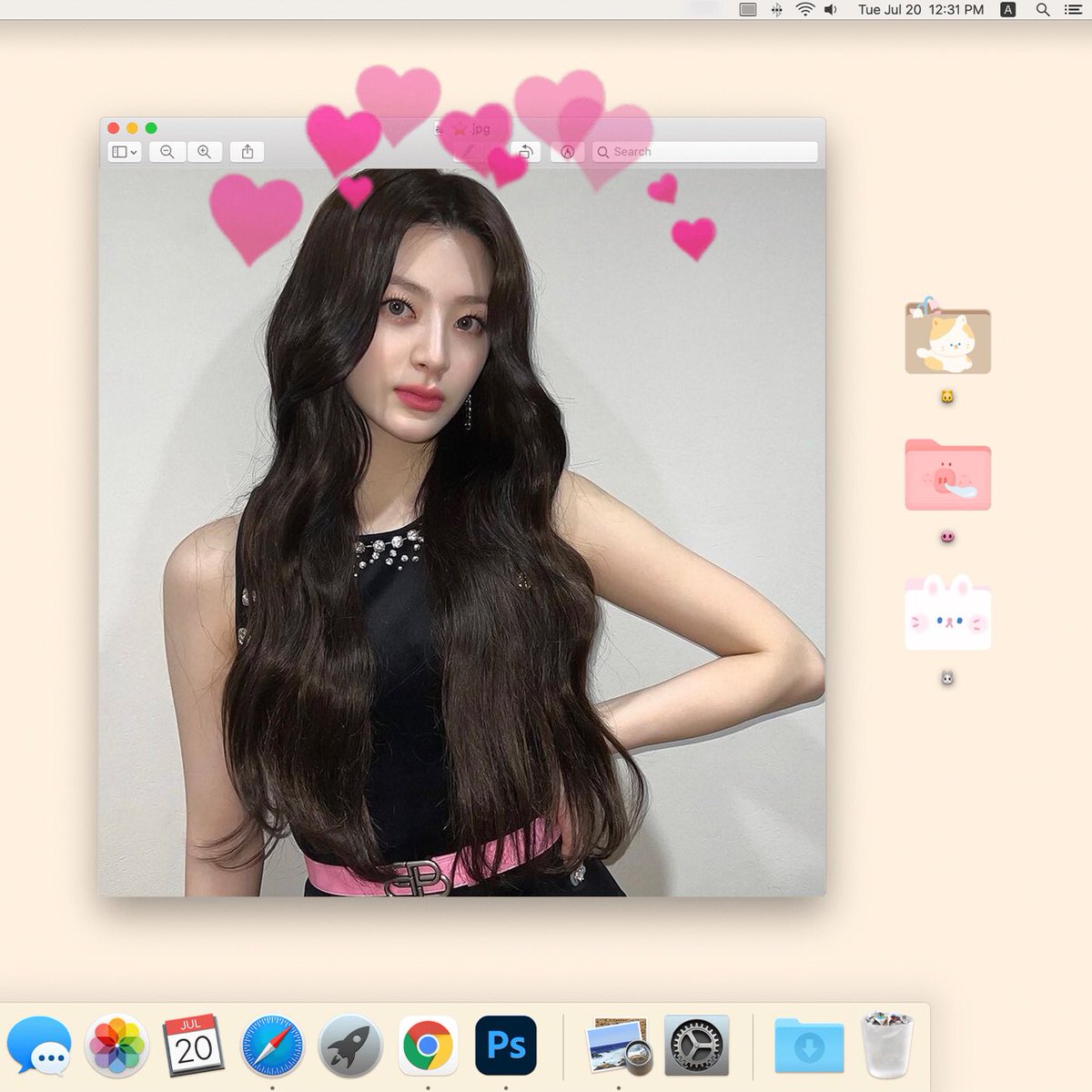 since my another acc got s words, so I'd like to add new friends to befriend me &amp; fill my dull timeline, I'm here dropping this tweet to attract new people so I could add them as my new friends! pls help me by spreading this tweet by retweeting since a retweet is appreciated. 💖