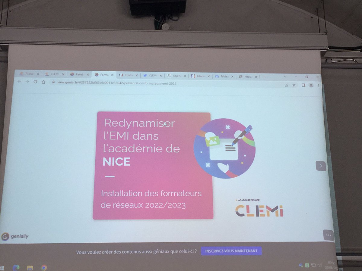 CardieNice's tweet photo. Au lycée Camus de Saint-Raphaël, formation de formateurs #EMI avec @Roxane_Obadia et #EAFC_RDIE Nice pour redynamiser le travail sur #infaux #factchecking 
On parlera projets médias, webradios, techniques d’animation de groupes entre autres … 🎤📻📰📱 https://t.co/nKcQNF8NWx