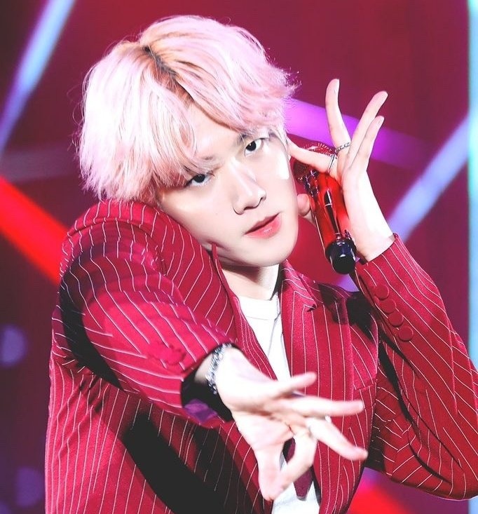 cotton_yeoll's tweet photo. وای این زیادی کیوت بود 
EXO
#엑소 #EXO
@weareoneEXO @layzhang @B_hundred_Hyun https://t.co/X7ncFpSCqh