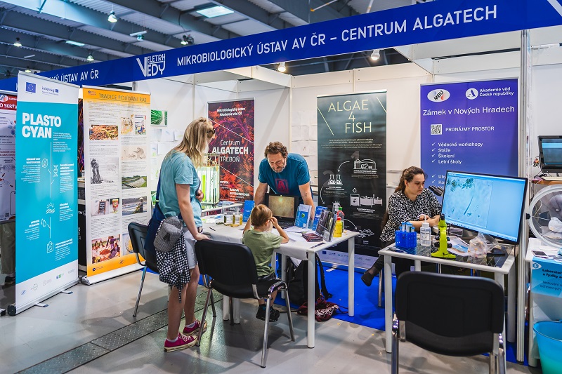 AlgatechTrebon's tweet image. Veletrh vědy AV ČR 2022 je minulostí - ať žije nový ročník 2023!!! #algatech