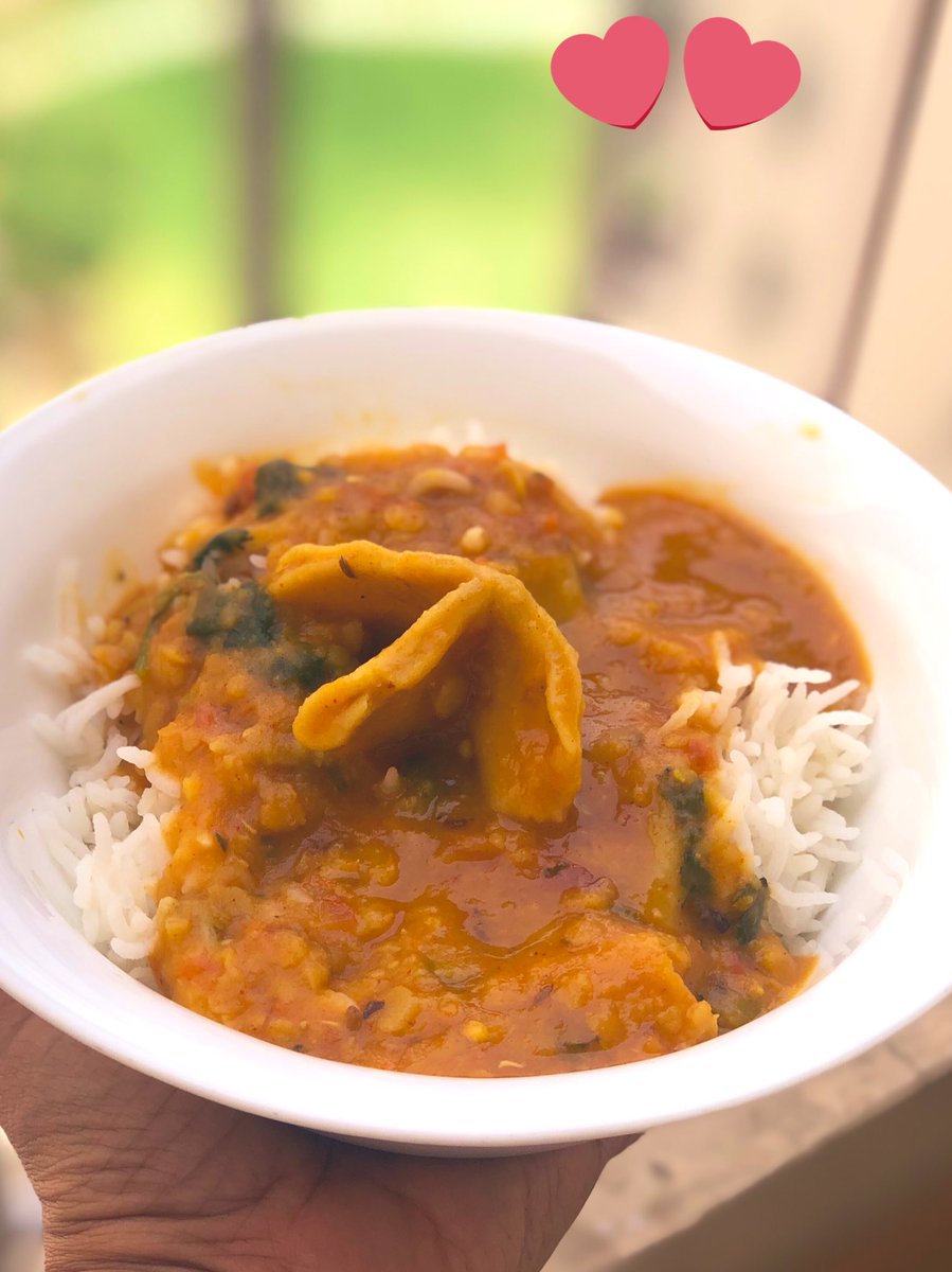 hyderabadibeats's tweet photo. Portion control meal of steamed rice and dal ki dulhan/dal pithi. Used @kabitaskitchen’s recipe. Simple, soul satisfying and filling.
#kabitaskitchen #dalpithi #dalkidulhan https://t.co/irhm74uoyw