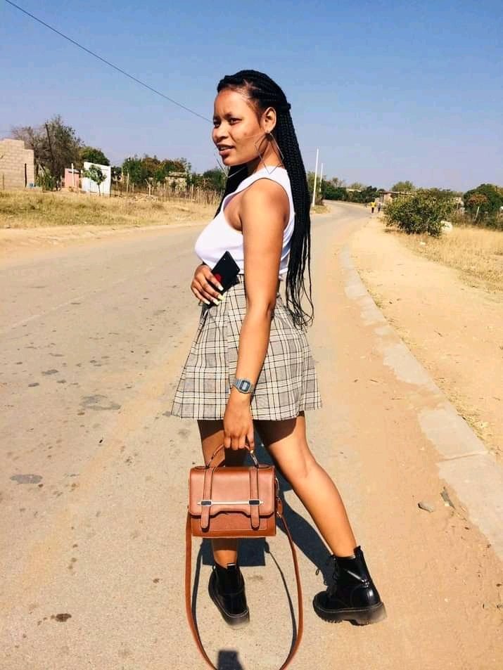featherson_rsa's tweet photo. Lead Single 
Your DM 
Lover 
Reece
#goodmorning single men
#uMjoloWithAzola https://t.co/CsNLi47adx