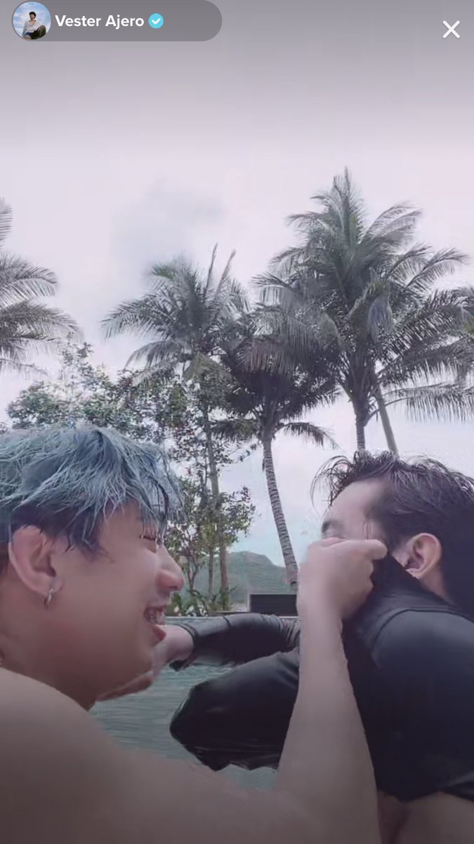 GUARD MAY NAGLALANDIAN SA POOL!!!