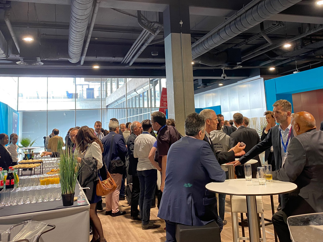TessiGroupe's tweet photo. #événement

Retour en images sur @Certigna et @TessiGroupe au @FIC_eu :
🔹 Table Ronde KYC Électronique : « Le KYC électronique, une révolution au sein des entreprises ? », en présence d’Eric Jamet, CMO, Tessi France
🔹 Cocktail organisé avec ID &amp; KYC FORUM 🍸 https://t.co/IyCGJtWg6q