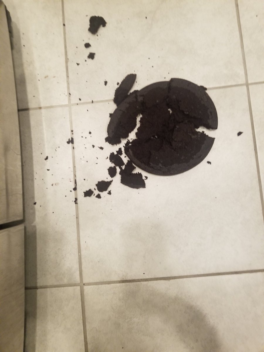 Its_Tris's tweet photo. I'm just...so hearbroken https://t.co/nKlaAHrX2u