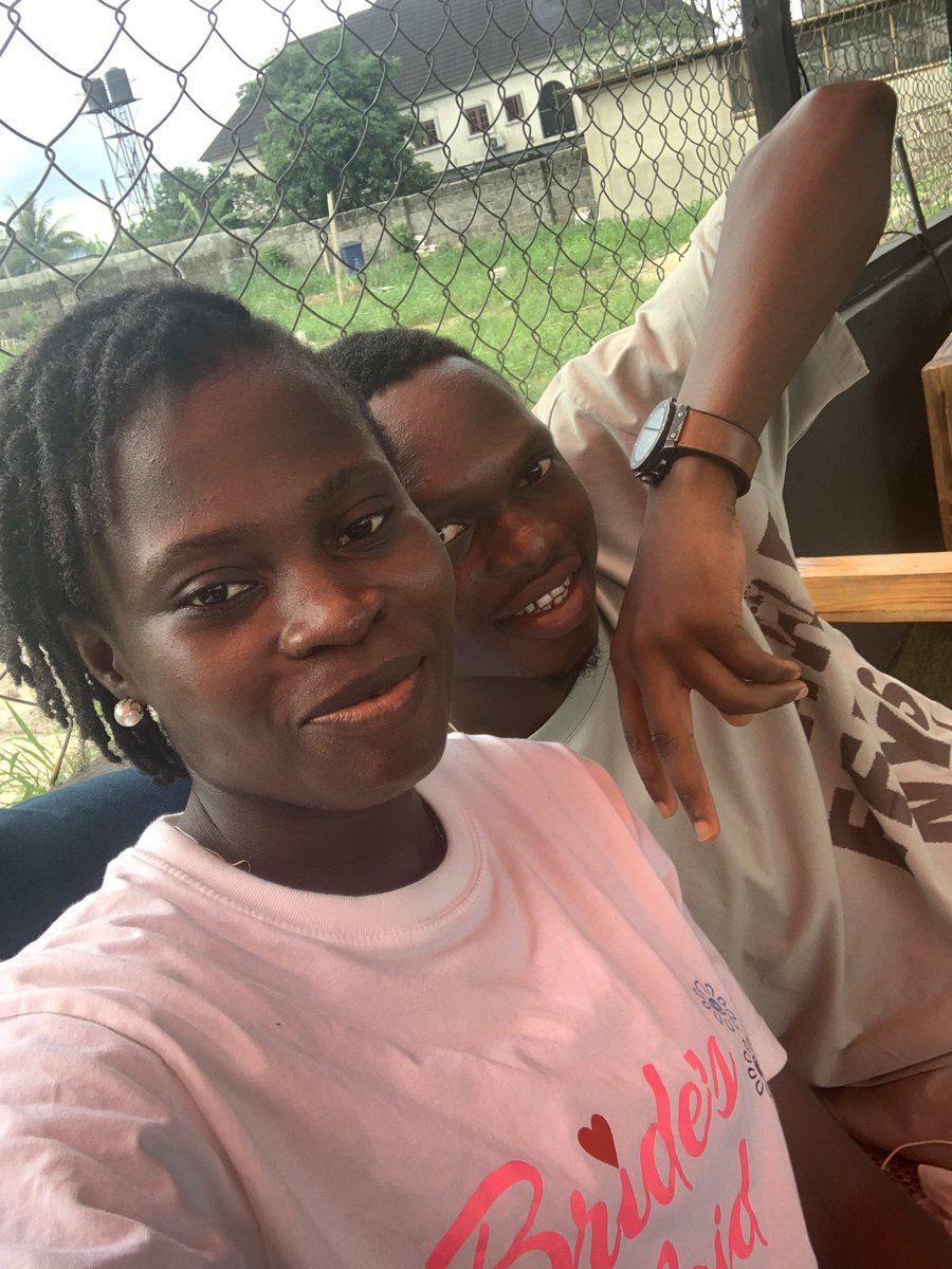 Happy Birthday Bolosi Blac Diamond 💎 with the charming smile.
<a href="/PameleazyA/">PamelEazy Afekoro</a>
Take her to 100 followers for her birthday