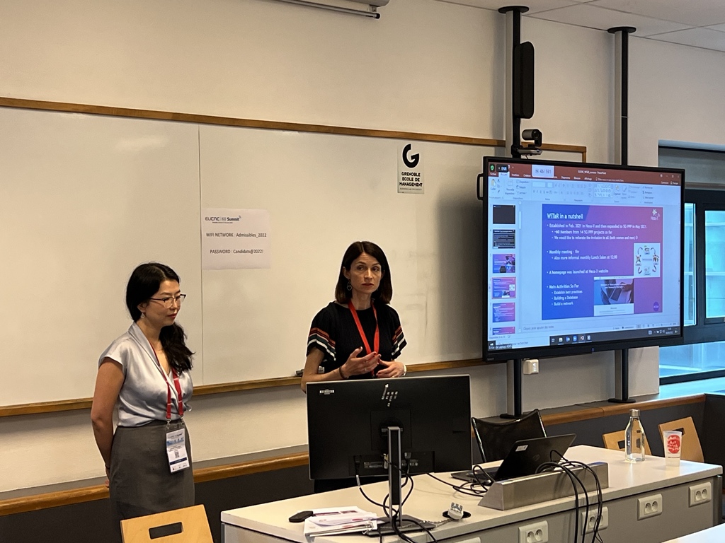 Hexa_X_2020's tweet photo. Marie-Helen presents WiTaR in a nutshell #WiTaR #EUCNC #EuCNC2022 #6GSummit https://t.co/z0HU0mEBE2