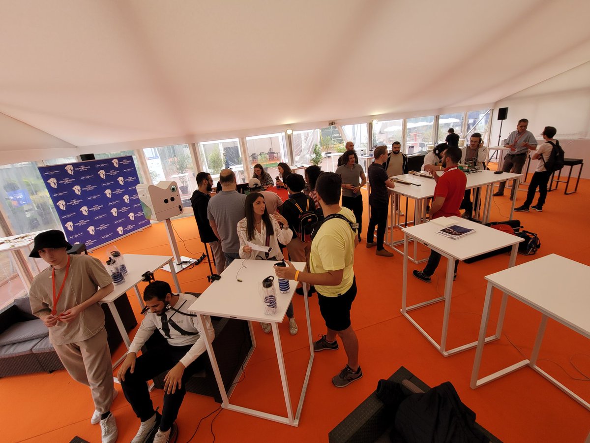 Capgame_France's tweet photo. Après Montpellier, la semaine dernière, nous voici prêts à accueillir les collaborateurs de @SopraSteria sur #Handitour et #OpenSopraSteria à @villedelyon https://t.co/QX8GDibCEi