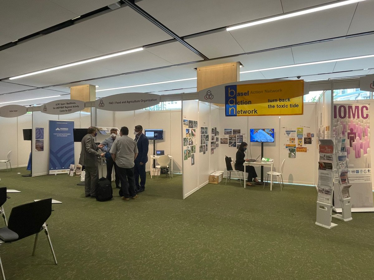 GENetwork's tweet photo. @brsmeas @rolphpayet @giuliacrln @IISD_ENB @UNEP @UNEP_Europe With the #PlasticsForum just around the corner, preparations by different organizations are in full swing here at CICG!

Join the opening and the launch of the #PlasticisForever social media challenge at 13:15 CEST ➡️ https://t.co/LPeRGD5tgD https://t.co/bt5MkkN44Q
