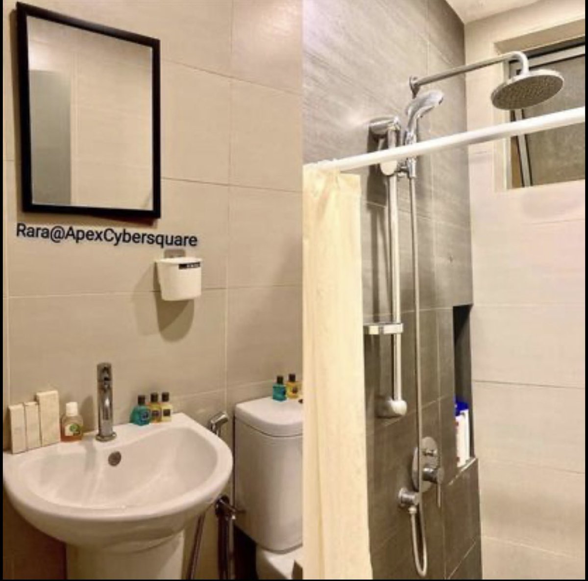 RosesRara's tweet photo. 🏠Fully Furnished Studio Apartment For Rent. 

📌Location : Apex CyberSquare Cyberjaya. 

📌Safe&amp;Secure,1×Parking Lot,Lobby,Lifts,Gym,Swimming Pools,Jacuzzi,Library,Garden,BBQ Area,Kids Playground,Scenic Viewing Area.

📌Admission : JUNE / JULY 2022.

📱Contact 011-10008815 [WAN] https://t.co/zS2UKNHrJ7