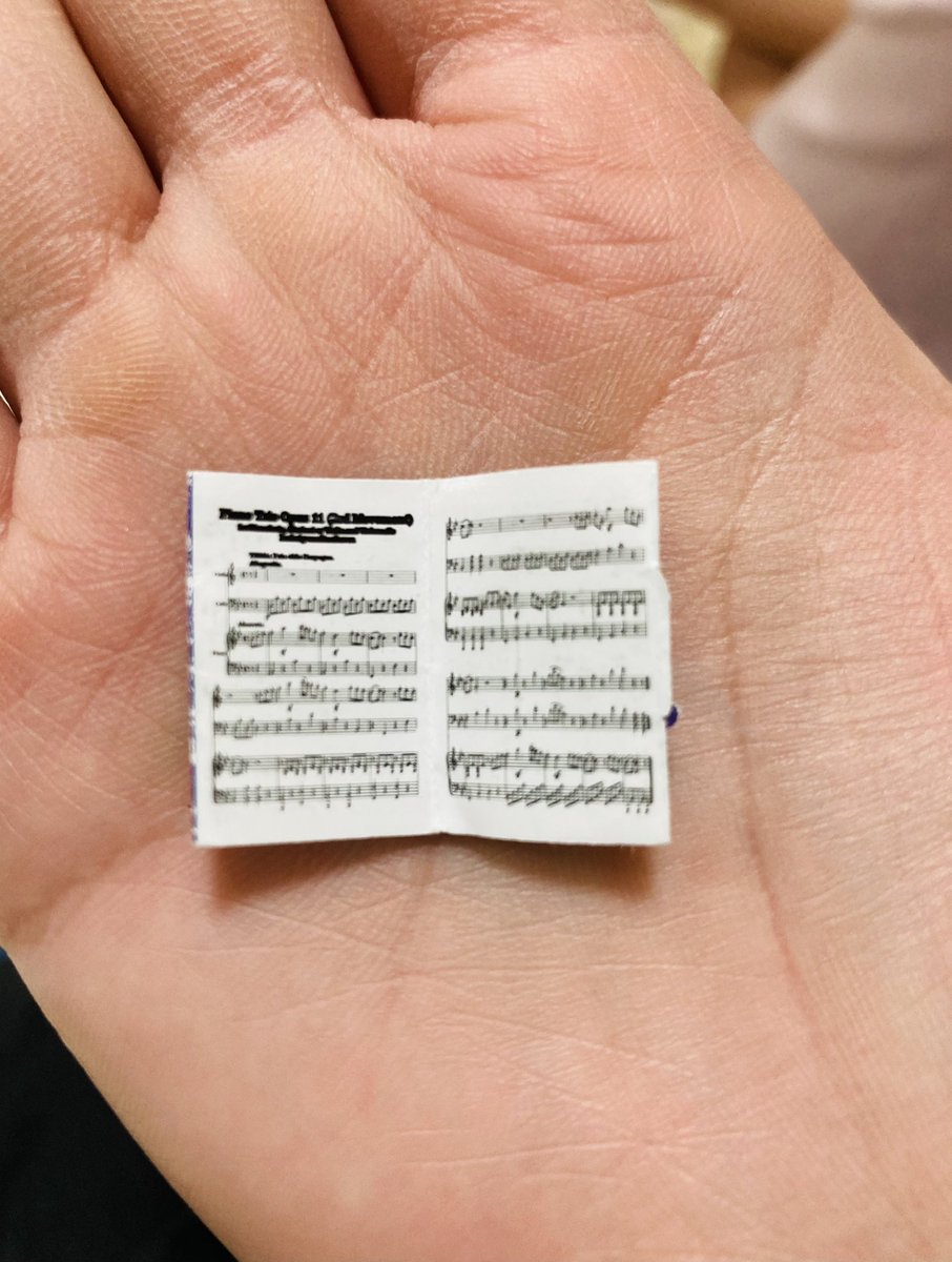 ４ＣＡ tweet media