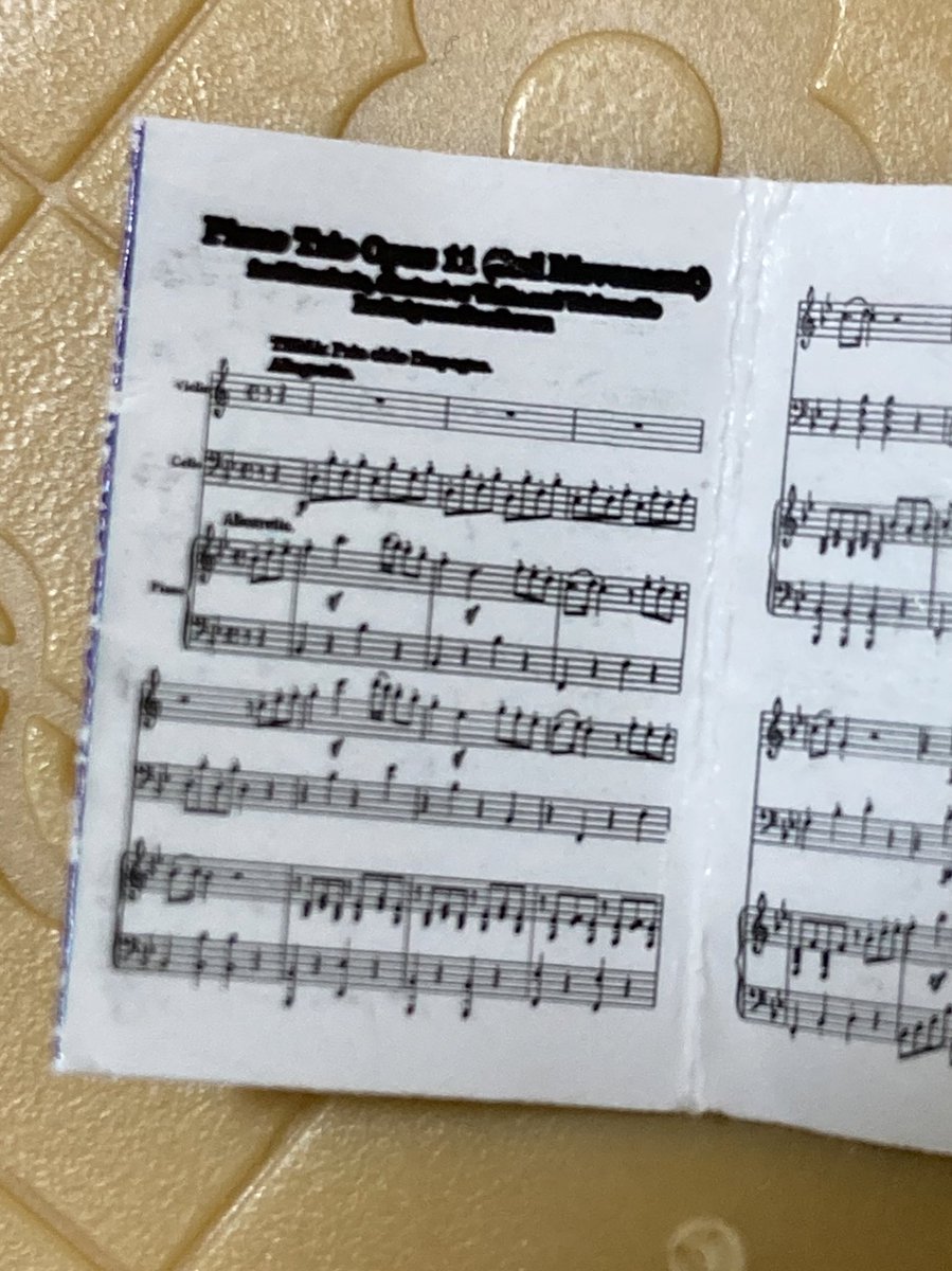 ４ＣＡ tweet media