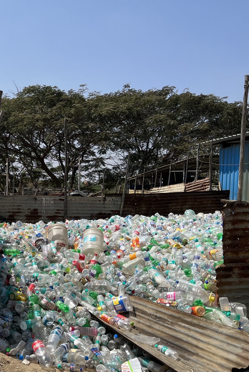 What connects Bengaluru’s informal waste pickers, recycled PET bottles, sustainable fashion and millions of shirts, dresses, and pants sold worldwide? 

Watch this space!

#InclusiveCircularity #informalwastepickers #saamuhikashakti_impact #collectiveimpact #plasticvaluechain