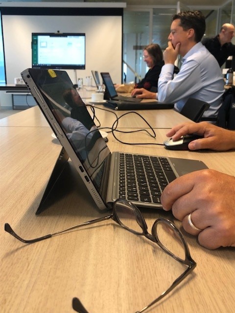 FIT_agency's tweet image. Vandaag komt de vakjury samen om zich door alle ingediende dossiers voor de Leeuw van de Export 2022 te werken. Veel succes aan alle deelnemende bedrijven!!!
#LvdE22 @CTillekaerts @DVanSteerteghem