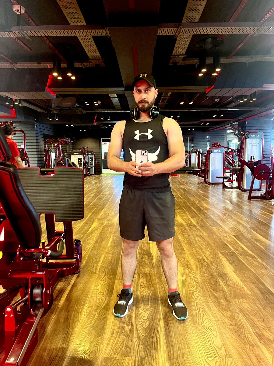AMWTWEET's tweet photo. Sore, the most satisfying pain .
@TheFitistan @FitIndiaOff
#morningvibes #morningfitnessroutine #legworkout #legdayworkouts #gymtransformation #fitnessjourney https://t.co/npNPLggiYJ