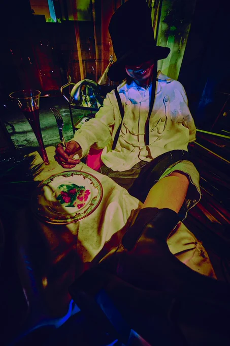 【BIG NEWS】

🎩#FAKETYPE🍷

この度、我々FAKE TYPE.は
ユニバーサルミュージックからメジャーデビューすることが決定しました!!!🎪🎉

今後も今まで通りのFAKE TYPE.らしい活動をしてまいりますので、応援よろしくお願いします!

#ElectroSwing 