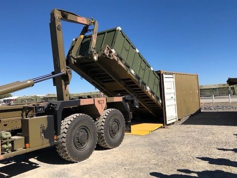 Matt_Shea74's tweet photo. @thinkdefence MIL STD 3028 JMIC compatible dimensions for said packaging please @thinkdefence ! Let make sure those plackets of power are #Joint #Modular #Intermodal #Logistic #System #JMILS compatible. @ECLIPSLog @ECLIPS_Eng https://t.co/4lGoKLppTR