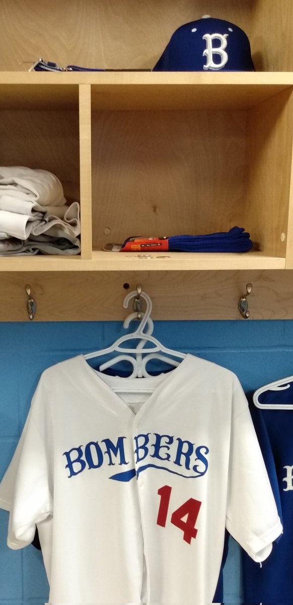 RAnnand32's tweet photo. Well this has probably been the most hectic 36 hours of my life 😅 But I am now set up in Brooks, Alberta to play Baseball for the Bombers this Summer.
#WhatIsMyLife #LastMinuteOrNoMinute
#WCBL https://t.co/wclT7D25bm