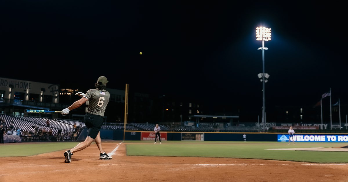 JordanJDziekan's tweet photo. Rock N’ Jock // @FoldsofHonor https://t.co/I9VtyKukVk