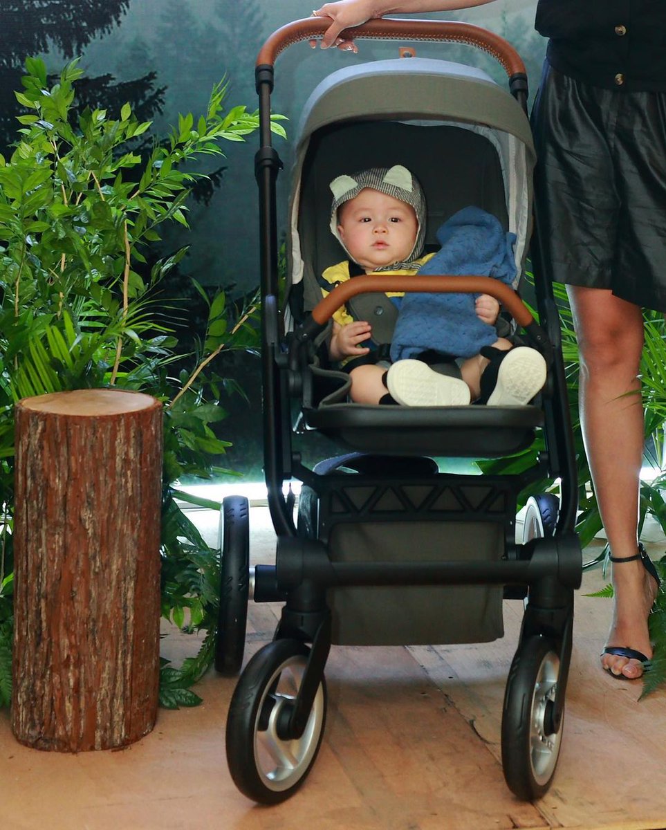 debbiegohdgss's tweet photo. 2019-10-10
#Repost @dantonlee2019
My new stroller ,帅不👶
#mutsysea
#happikiddo
#dantonlee
#debbiegoh https://t.co/vR5GEMVI3j
