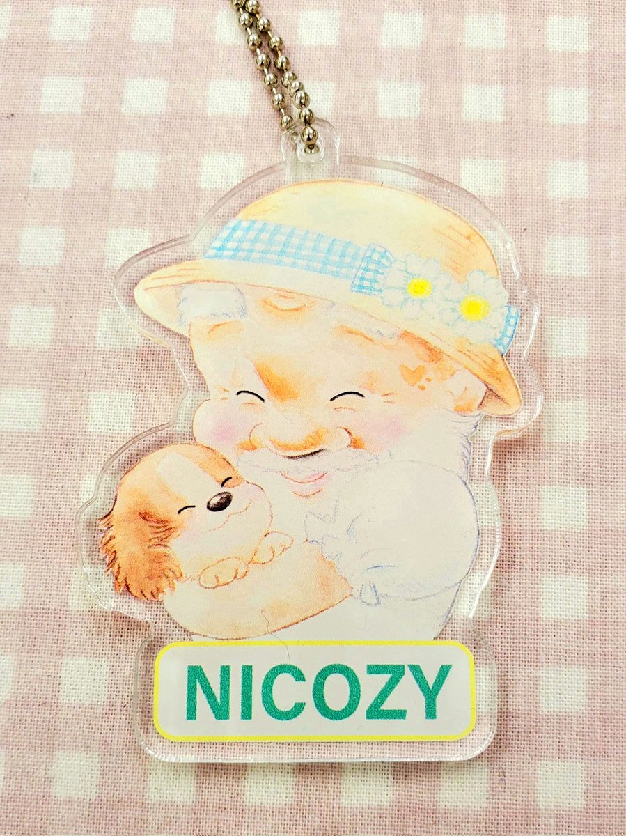 nicozy2525's tweet photo. ニコじいのキーホルダー、可愛くてキュンキュン😍@acryl_tatsujin #アク達で作ってみた #HUGNICO #ニコじい #アクリルキーホルダー https://t.co/PX72qunD6b