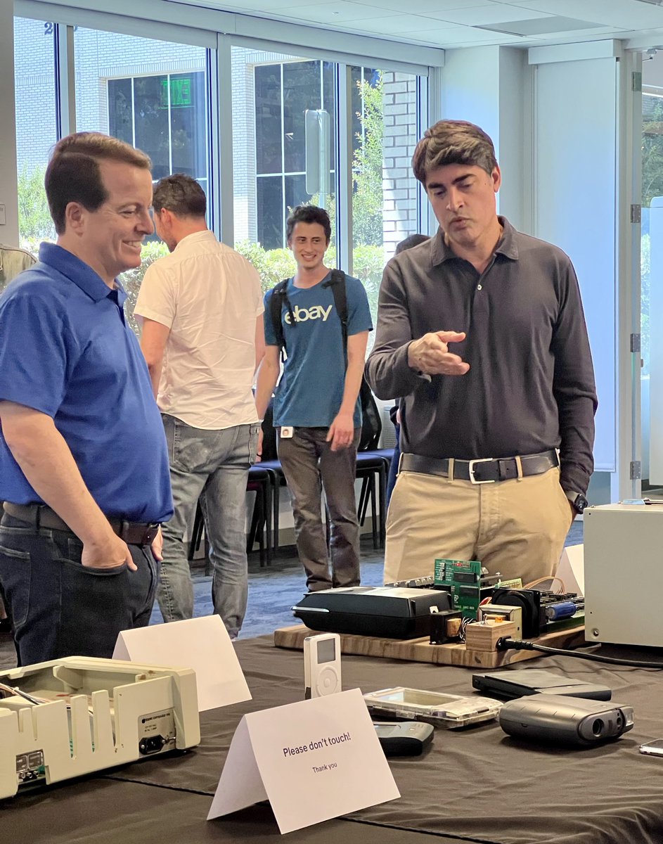 jimmyg's tweet photo. I shared the backstory of my collection of vintage Apple computers with eBay CEO Jamie Iannone this afternoon. He was a gracious host and I got some swag, a good day for a geek like me. @shanv https://t.co/7TItOmsIyz
