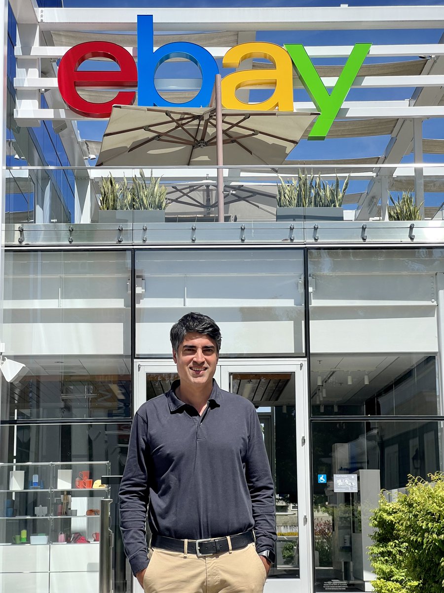 jimmyg's tweet photo. I shared the backstory of my collection of vintage Apple computers with eBay CEO Jamie Iannone this afternoon. He was a gracious host and I got some swag, a good day for a geek like me. @shanv https://t.co/7TItOmsIyz