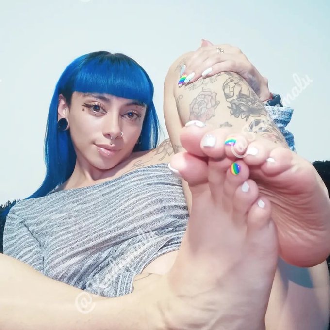 Karol Navarrete’s pics and videos