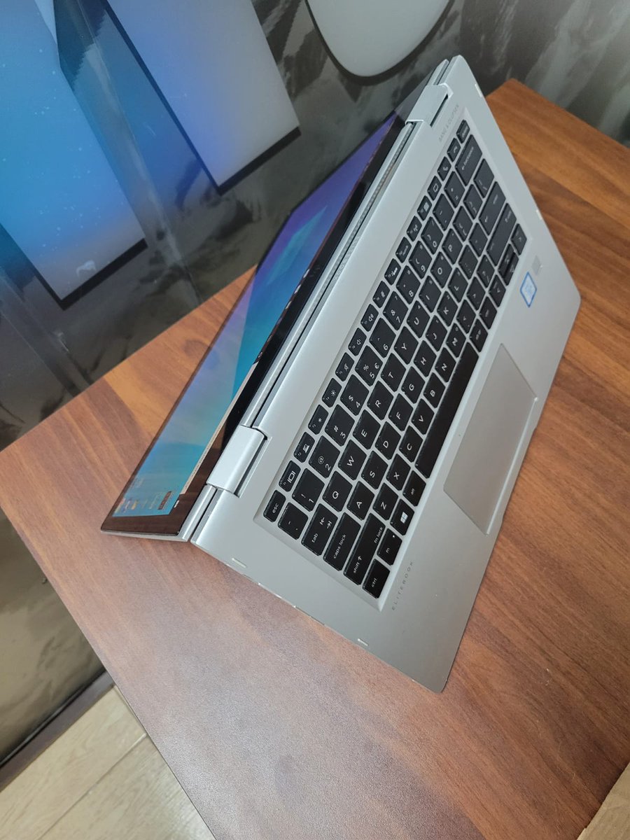 SaniBulaAI's tweet photo. OFFER OFFER HP 1030 x360
FULL HD TOUCHSCREEN
INTEL CORE I5
SPEED 2.7GHz UPTO 3.3GHZ
Storage 8GB Ram/512GB SSD
WITH BACKLITE KEYBOARD
HAS HDMI AND USB PORTS
Price 54,000
Contact 0717040531
LIMITED OFFER
#KituiHasDecided Gikomba, Eastleigh https://t.co/1Vfnc1M8mX