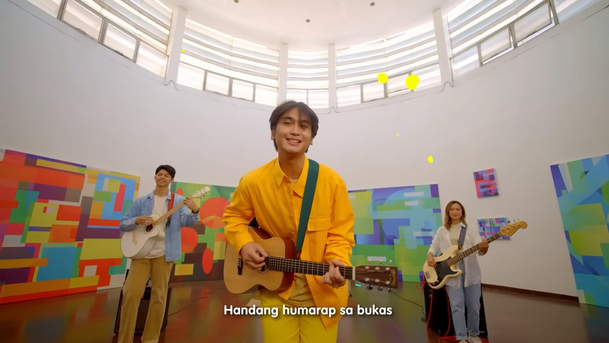 miegowenggg's tweet image. I was very fortunate to be given an opportunity to be a part of Jollibee's new advertisement "Joy ng Pinoy" and it's finally here!!!
#artph #JOYngPinoy
youtube.com/watch?v=24-YZN…