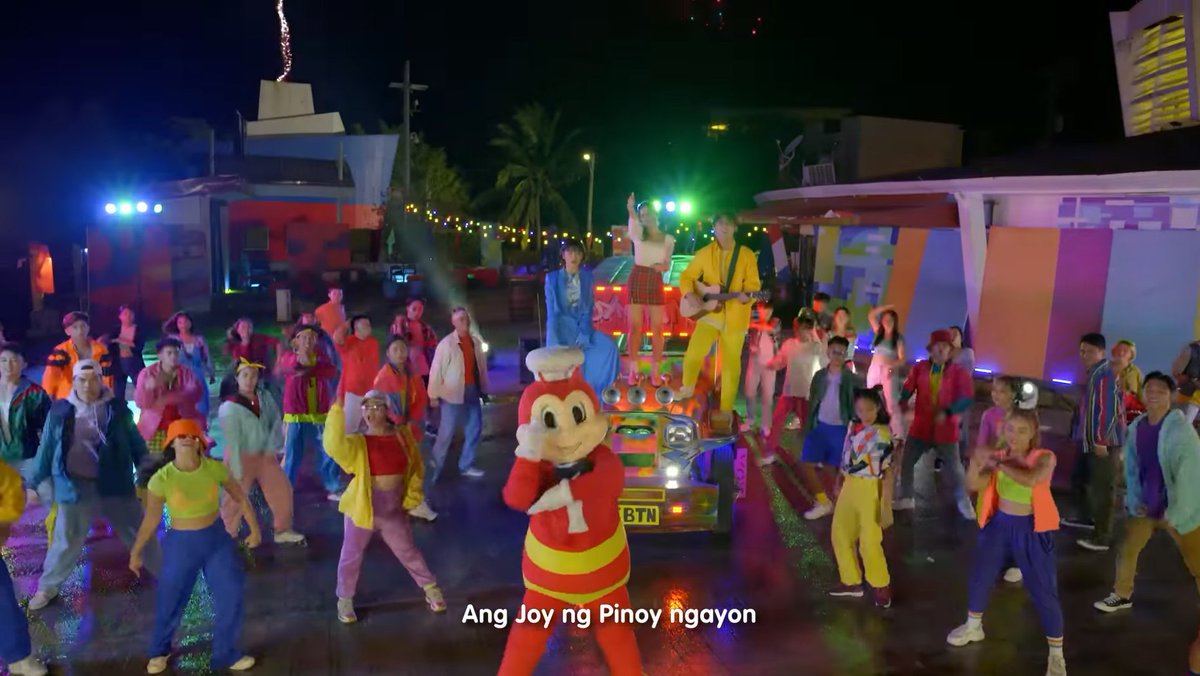 miegowenggg's tweet image. I was very fortunate to be given an opportunity to be a part of Jollibee's new advertisement "Joy ng Pinoy" and it's finally here!!!
#artph #JOYngPinoy
youtube.com/watch?v=24-YZN…